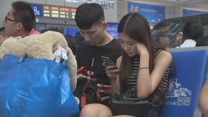 [子林4K视频]校花级学妹高颜值好身材，细带凉拖基本可当不存在[0235]