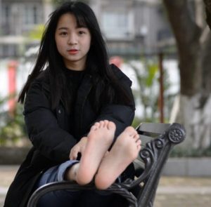 小可爱美足再次来袭（8分17秒）