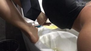 【凤仪亭】梦瑶学生太妹欺负同学-97LZTD-2164