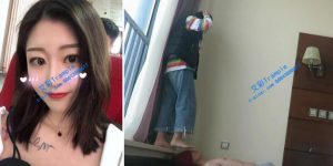 【00后童女主】裸足全体重踩脖子头-97LZTD-1329