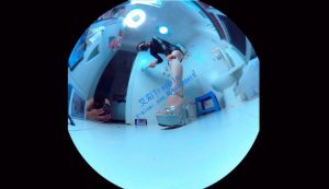 晓G 全语言 银色高跟凉鞋肉丝踩杀蟋蟀-97LZTD-1369