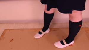 709 - 日本学生妹白鞋踩金鱼 bf16404-97LZTD-328758